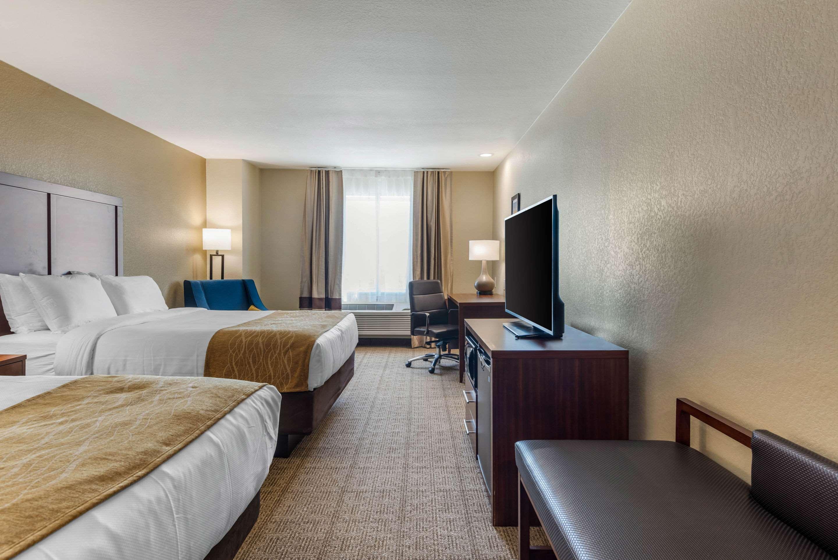 Comfort Inn & Suites بيغ سبرينغ المظهر الخارجي الصورة
