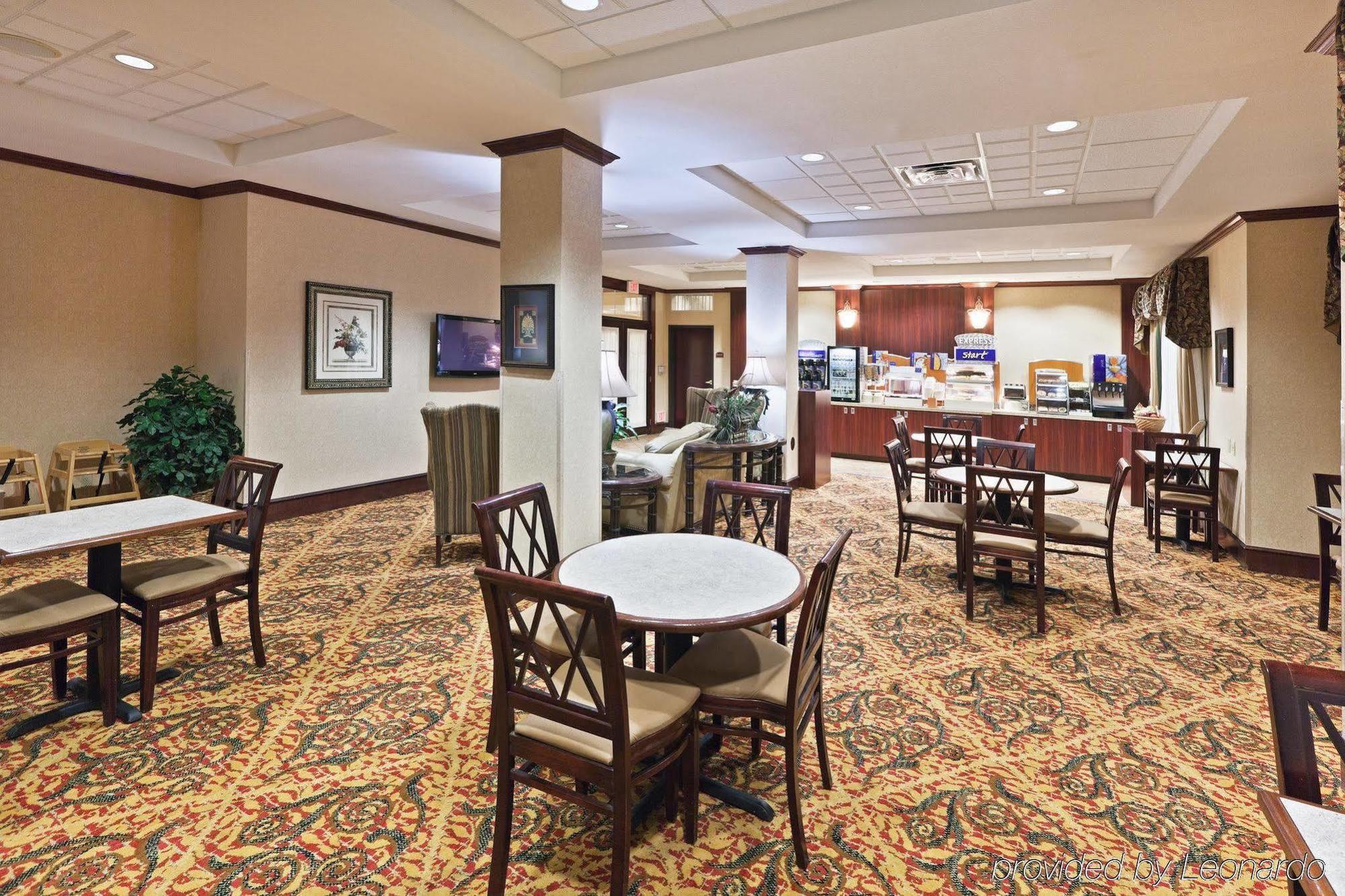 Comfort Inn & Suites بيغ سبرينغ المطعم الصورة
